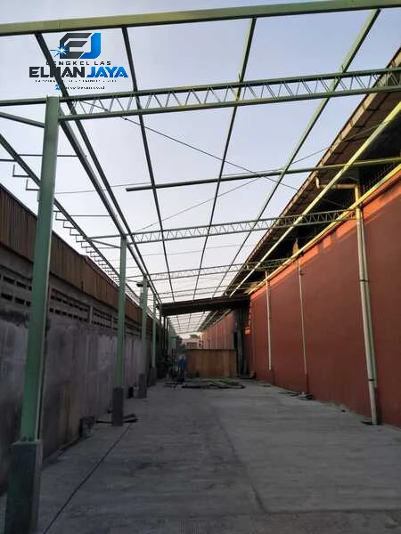 jasa kanopi bekasi dari bengkel las elhan jaya (10)